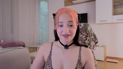 Snapshot of _annieone chatting on July 21, 2026, 12:07 pm Anna online show from July 21, 2026, 12:07 pm