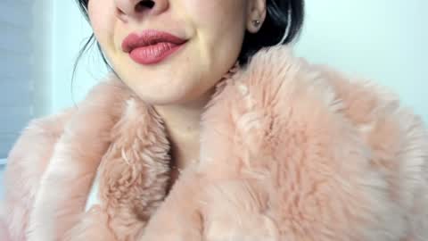 antonia online show from December 10, 2024, 10:28 am