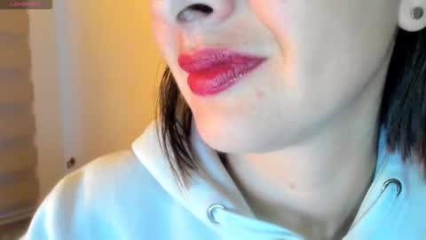 antonia online show from October 30, 2025, 10:38 am