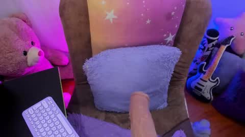 _antonella_dreams online show from March 26, 2026, 11:32 pm