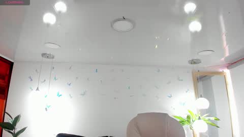 antonnela online show from February 27, 2026, 1:55 pm