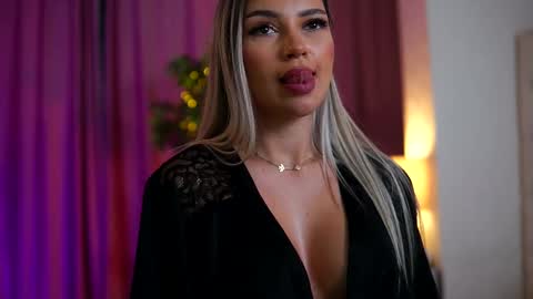 Arielle online show from February 18, 2025, 3:10 pm