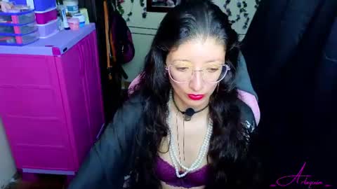 Snapshot of _arlequin_ chatting on June 10, 2026, 8:52 pm _arlequin_ online show from June 10, 2026, 8:52 pm