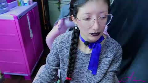 Snapshot of _arlequin_ chatting on July 9, 2026, 8:24 pm _arlequin_ online show from July 9, 2026, 8:24 pm