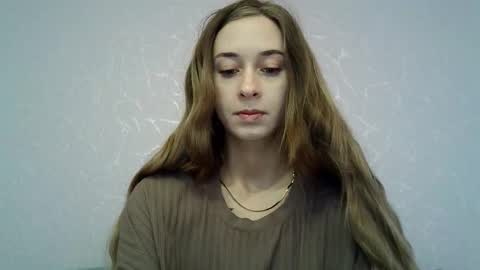 _aurora_sweet online show from October 6, 2025, 8:45 am