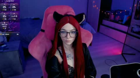 Snapshot of _black_fox__ chatting on December 8, 2024, 12:18 am Olivia Subscribe to my Fansly - online show from December 8, 2024, 12:18 am