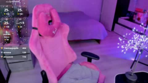 Snapshot of _black_fox__ chatting on January 24, 2025, 11:45 pm Olivia Subscribe to my Fansly - online show from January 24, 2025, 11:45 pm