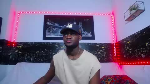 Snapshot of _black_stallion chatting on September 17, 2025, 3:19 am Andrew online show from September 17, 2025, 3:19 am