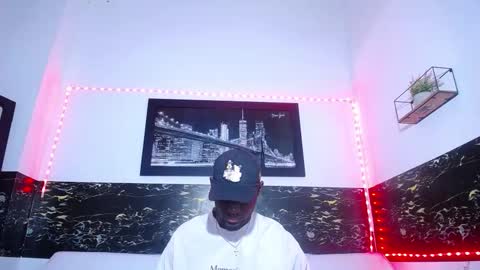 Snapshot of _black_stallion chatting on September 20, 2025, 3:18 am Andrew online show from September 20, 2025, 3:18 am