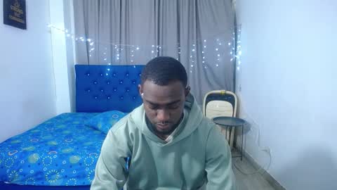 Snapshot of _black_stallion chatting on November 5, 2025, 3:17 am Andrew online show from November 5, 2025, 3:17 am