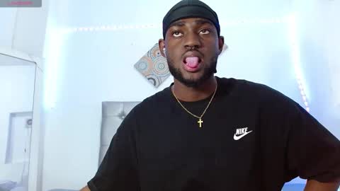 Snapshot of _black_stallion chatting on November 13, 2025, 7:02 pm Andrew online show from November 13, 2025, 7:02 pm