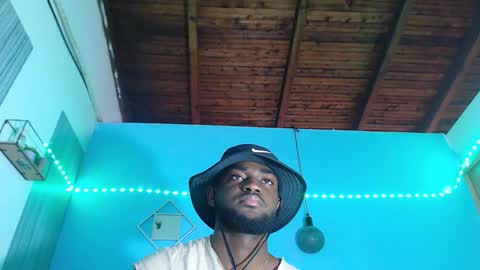 Andrew online show from March 17, 2026, 7:28 pm