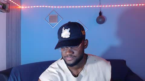 Andrew online show from July 29, 2026, 3:04 am