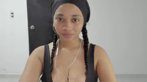 _blairwest_ online show from April 13, 2026, 12:05 am