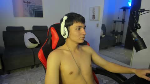 Snapshot of _blakee chatting on January 8, 2025, 6:31 am B L A K E online show from January 8, 2025, 6:31 am