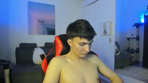 Snapshot of _blakee chatting on January 17, 2025, 6:04 am B L A K E online show from January 17, 2025, 6:04 am