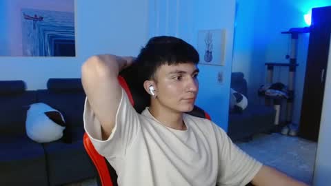 Snapshot of _blakee chatting on March 4, 2025, 9:40 am B L A K E online show from March 4, 2025, 9:40 am