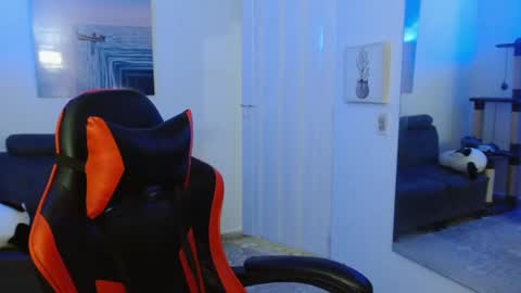 Snapshot of _blakee chatting on March 7, 2025, 7:08 am B L A K E online show from March 7, 2025, 7:08 am