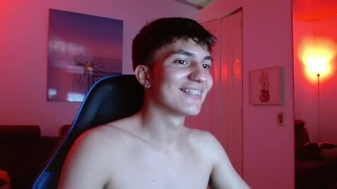 Snapshot of _blakee chatting on January 7, 2026, 7:27 pm B L A K E online show from January 7, 2026, 7:27 pm