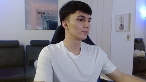 Snapshot of _blakee chatting on January 9, 2026, 7:04 pm B L A K E online show from January 9, 2026, 7:04 pm