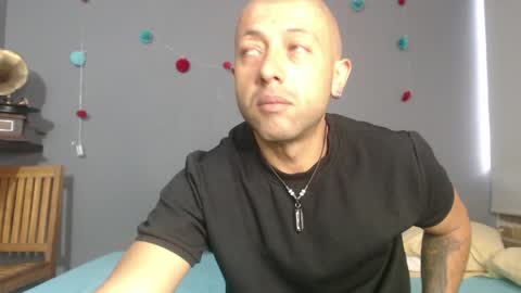 Snapshot of _bonnie__and_clyde chatting on May 29, 2026, 10:30 pm _bonnie__and_clyde online show from May 29, 2026, 10:30 pm