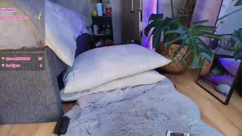 _bruna111_ online show from March 26, 2026, 11:21 pm