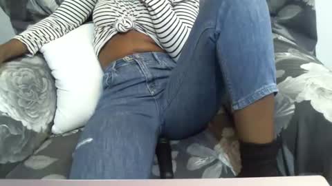 Snapshot of _bunny_b chatting on March 4, 2025, 10:24 am I will be back soon online show from March 4, 2025, 10:24 am