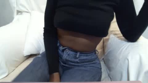 Snapshot of _bunny_b chatting on March 6, 2025, 4:49 pm I will be back soon online show from March 6, 2025, 4:49 pm