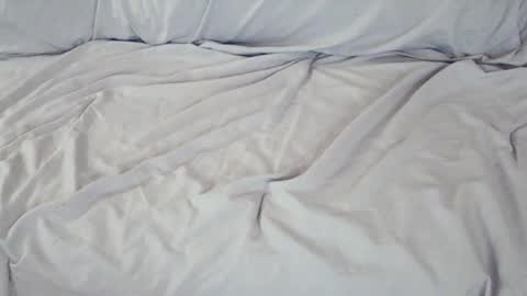 Snapshot of _bunny_b chatting on August 2, 2026, 3:43 pm I will be back soon online show from August 2, 2026, 3:43 pm