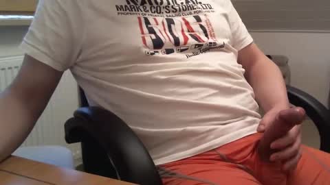 Uwe online show from January 5, 2025, 1:04 pm