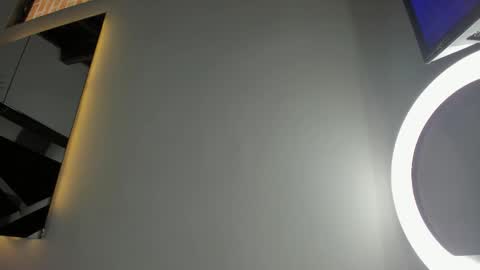 Candy online show from November 4, 2025, 5:56 pm