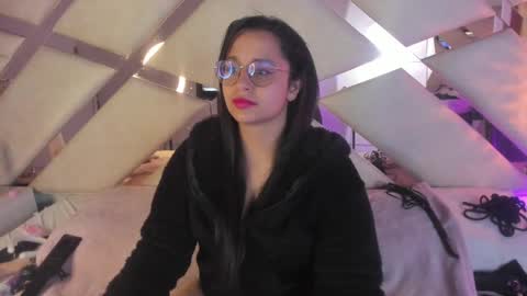 Caroline Sweet online show from December 13, 2024, 6:10 am