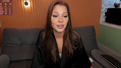 Angela  online show from January 19, 2025, 5:28 pm