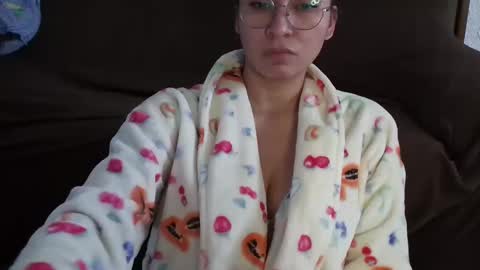 cat online show from March 10, 2025, 2:59 pm