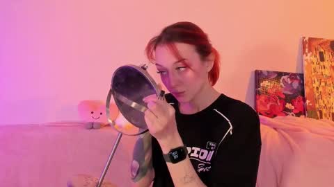 Christina Chris online show from February 13, 2025, 4:22 am