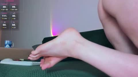 Snapshot of _ccrystaa_ chatting on February 9, 2026, 8:18 am Christina Chris online show from February 9, 2026, 8:18 am