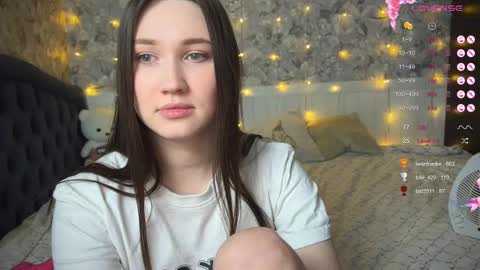 _chloe_miller_ online show from February 28, 2025, 11:34 pm