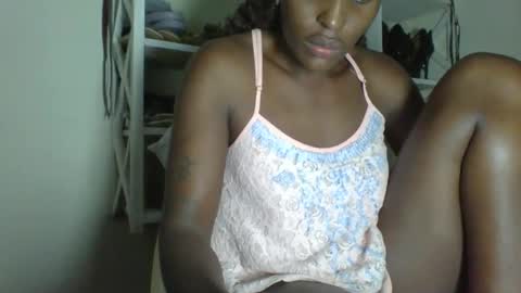 Snapshot of _clara01 chatting on February 21, 2026, 5:58 pm clara online show from February 21, 2026, 5:58 pm