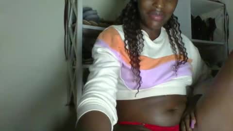 Snapshot of _clara01 chatting on March 3, 2026, 7:25 am clara online show from March 3, 2026, 7:25 am