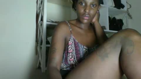 Snapshot of _clara01 chatting on April 4, 2026, 9:07 am clara online show from April 4, 2026, 9:07 am