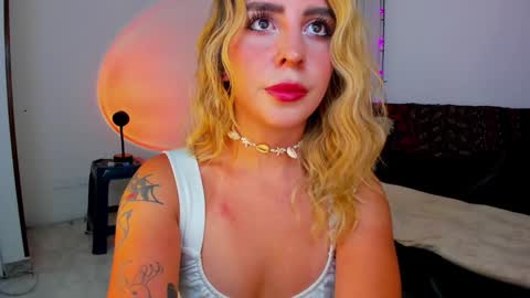  Chloe  online show from January 7, 2025, 12:55 am