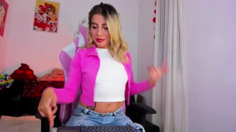  Chloe  online show from September 26, 2025, 11:53 pm