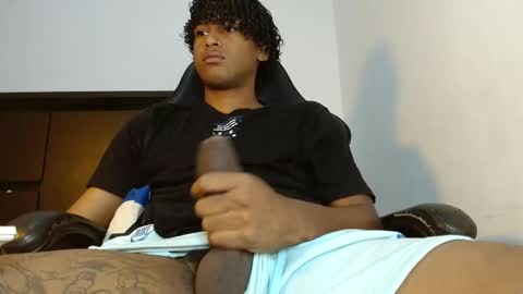 Snapshot of _cockpromise_ chatting on October 7, 2025, 2:03 pm _cockpromise_ online show from October 7, 2025, 2:03 pm