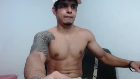 Snapshot of _crissgex_ chatting on May 26, 2026, 4:41 am crissgex online show from May 26, 2026, 4:41 am