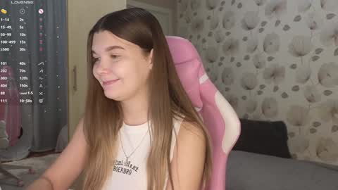 _cute_ice online show from December 5, 2024, 5:15 am