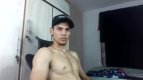 _dadybig_ online show from November 20, 2025, 5:40 am