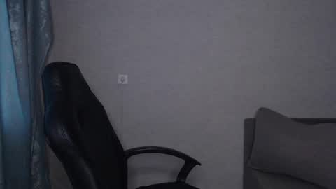 Snapshot of _damnbaby chatting on December 13, 2024, 7:25 am _damnbaby online show from December 13, 2024, 7:25 am