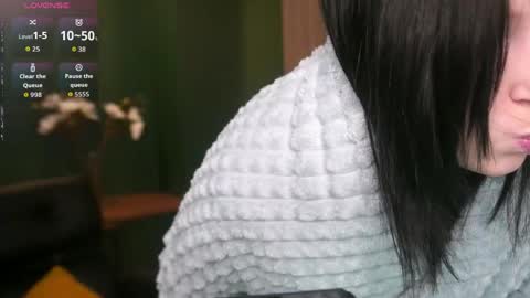Snapshot of _dearkate_ chatting on May 30, 2026, 2:47 pm Kate online show from May 30, 2026, 2:47 pm