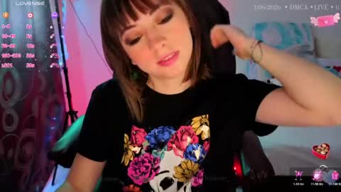  DENISE  online show from June 3, 2026, 9:20 pm