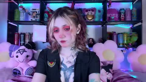 Snapshot of _devilbaby chatting on July 26, 2026, 8:49 pm Kate online show from July 26, 2026, 8:49 pm